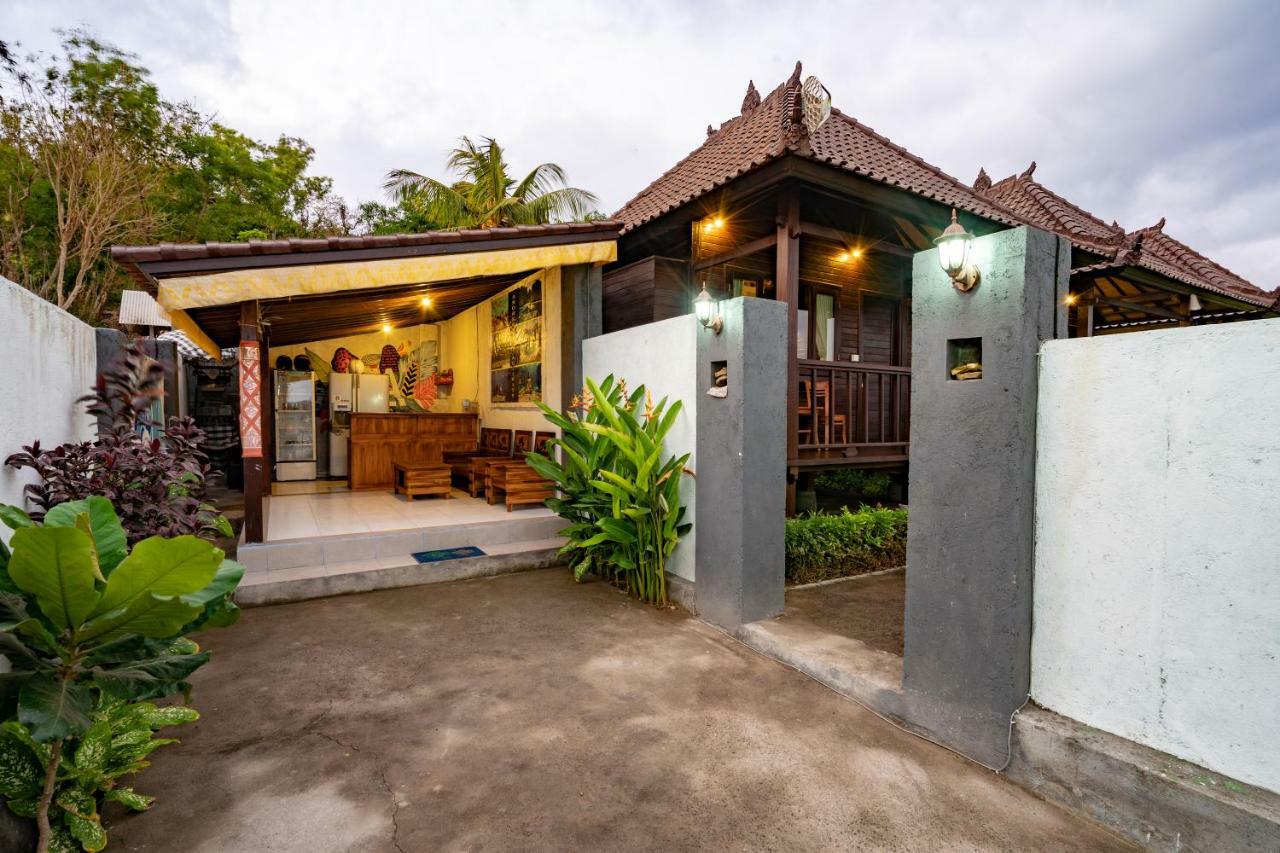 Ocean Hostel Ceningan Island Exterior foto